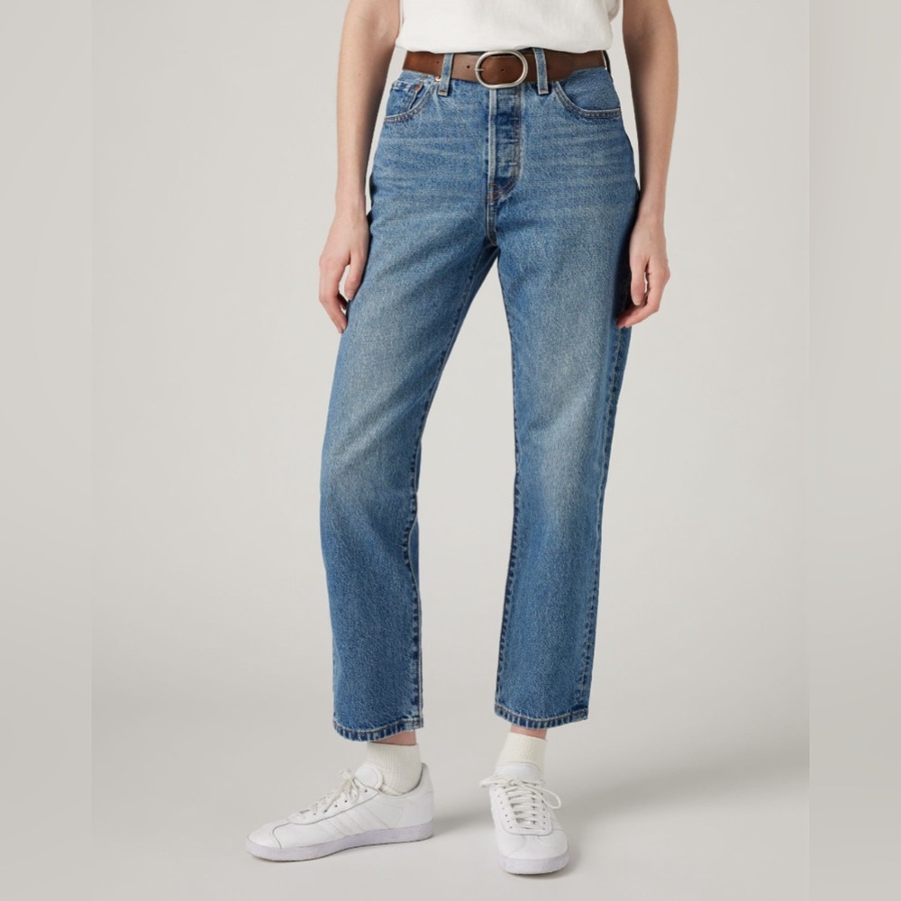 Levi’s Premium 501 Original Cropped Jeans - Worn In Medium Indigo W26 L26